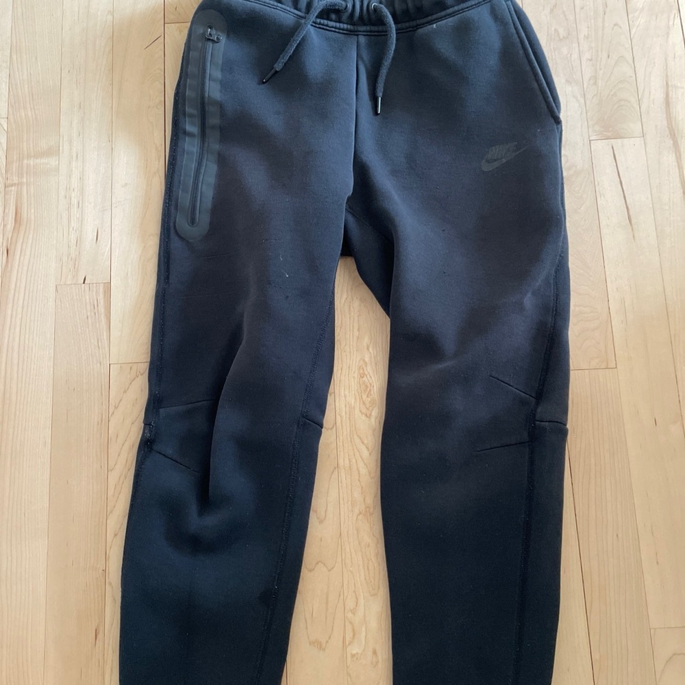 Nike Tech Black Jogger Pants